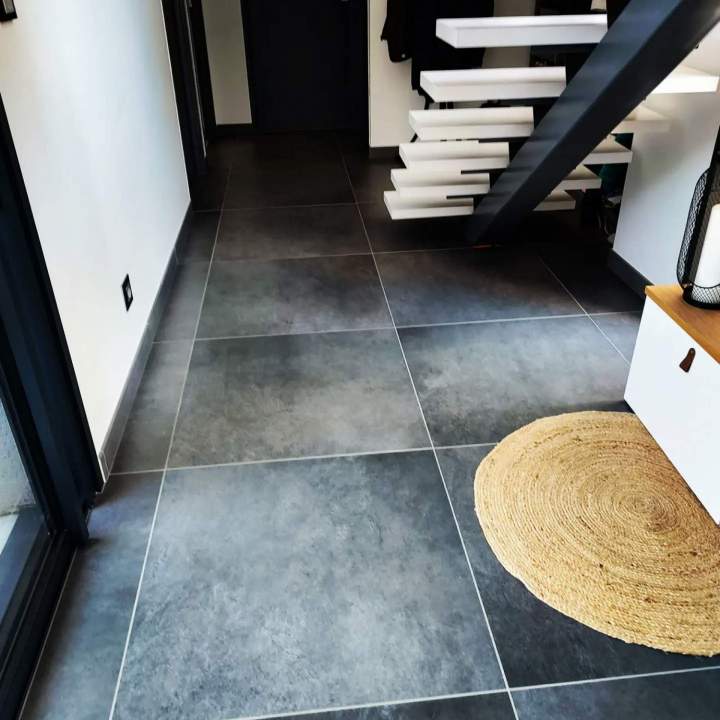 Pose carrelage sol prés de Cournon d'Auvergne